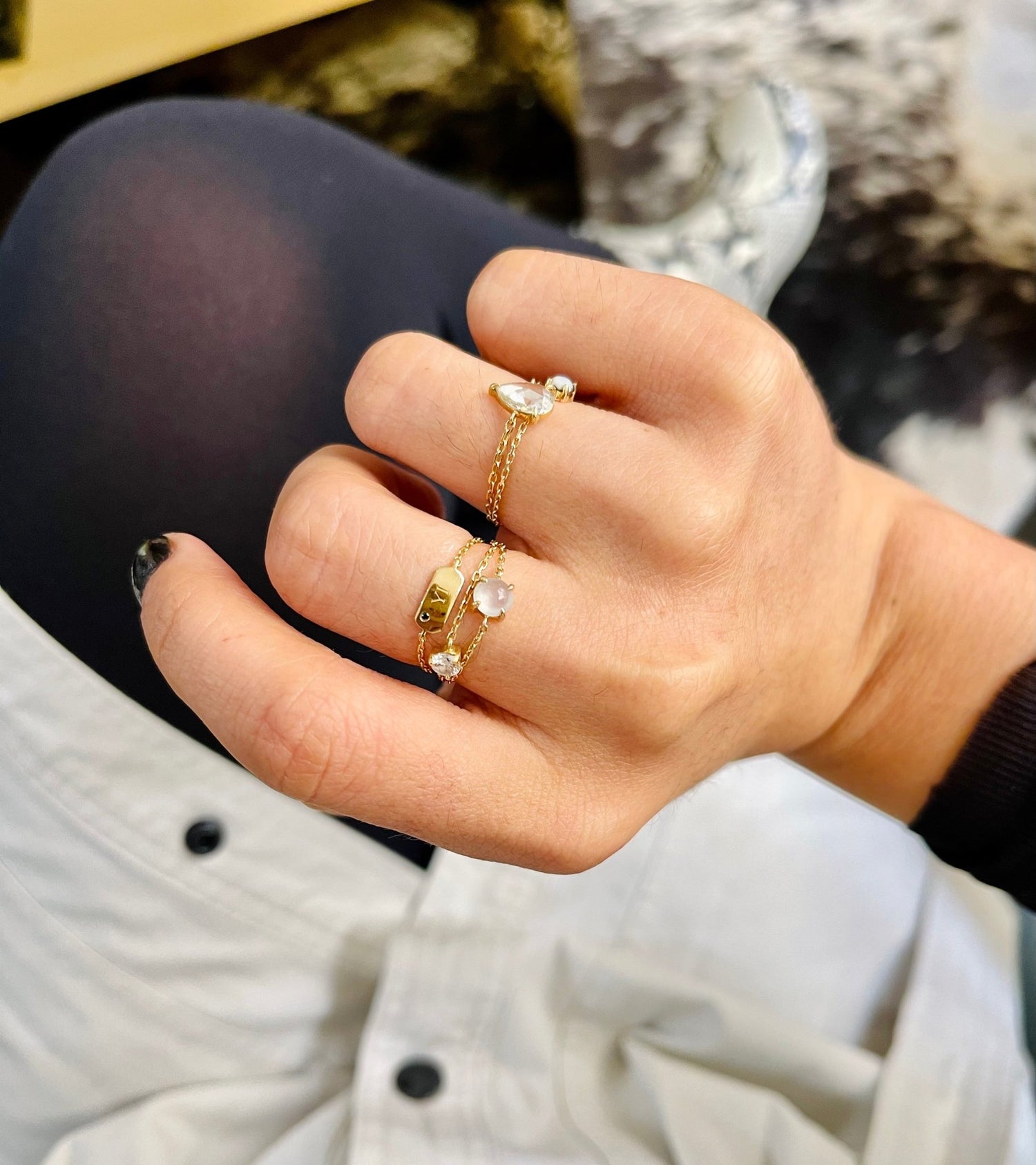 ID gemstone Chain Ring 14k gold Stackable ring on model