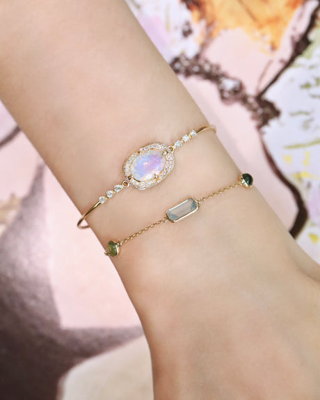 Jelly_Opal_Diamond_Aurora_Bangle_18K_gold_stackable_design_on_model_1