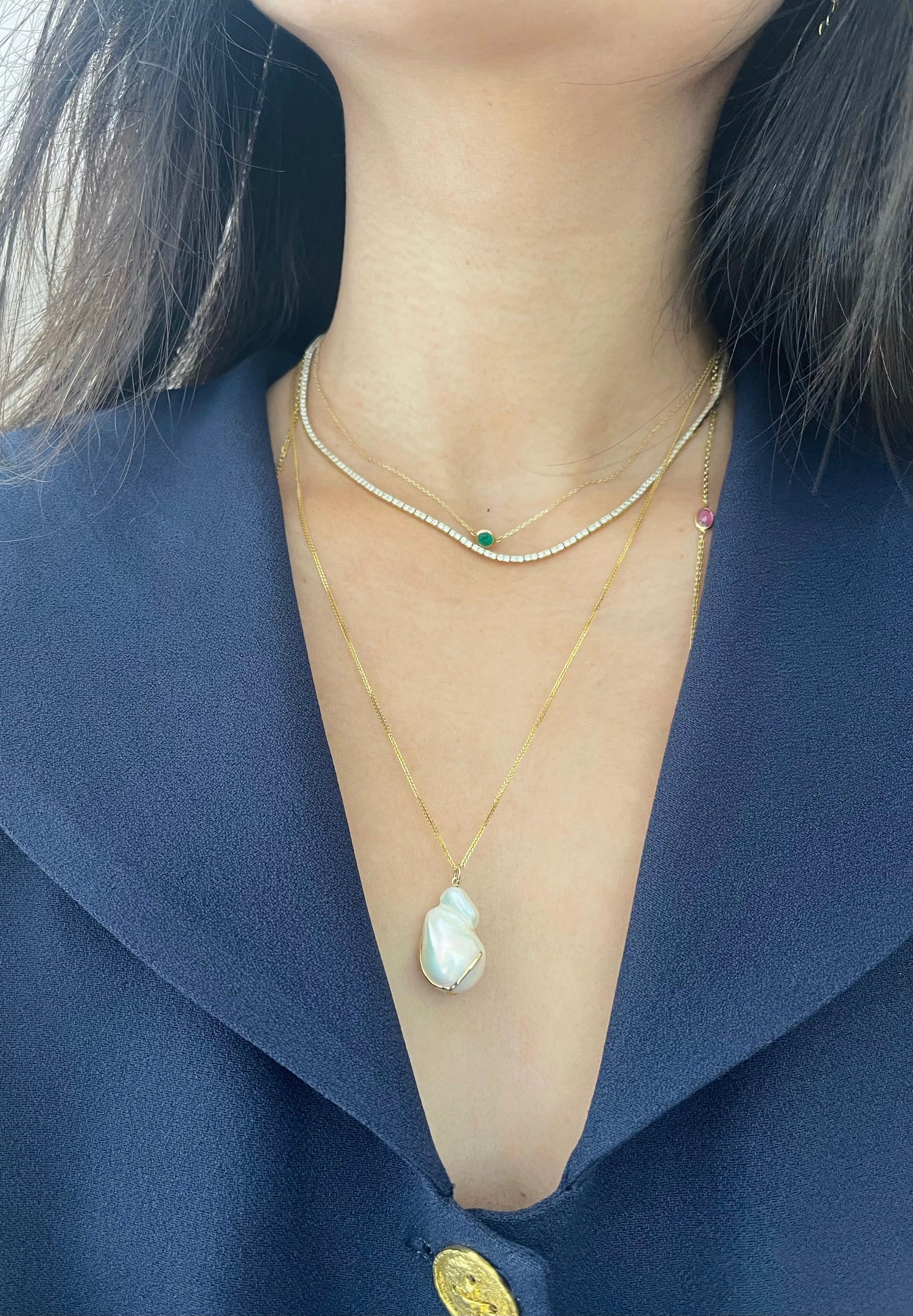 Kintsugi Pearl Necklace in 18k gold  handmade fine jewelry on model