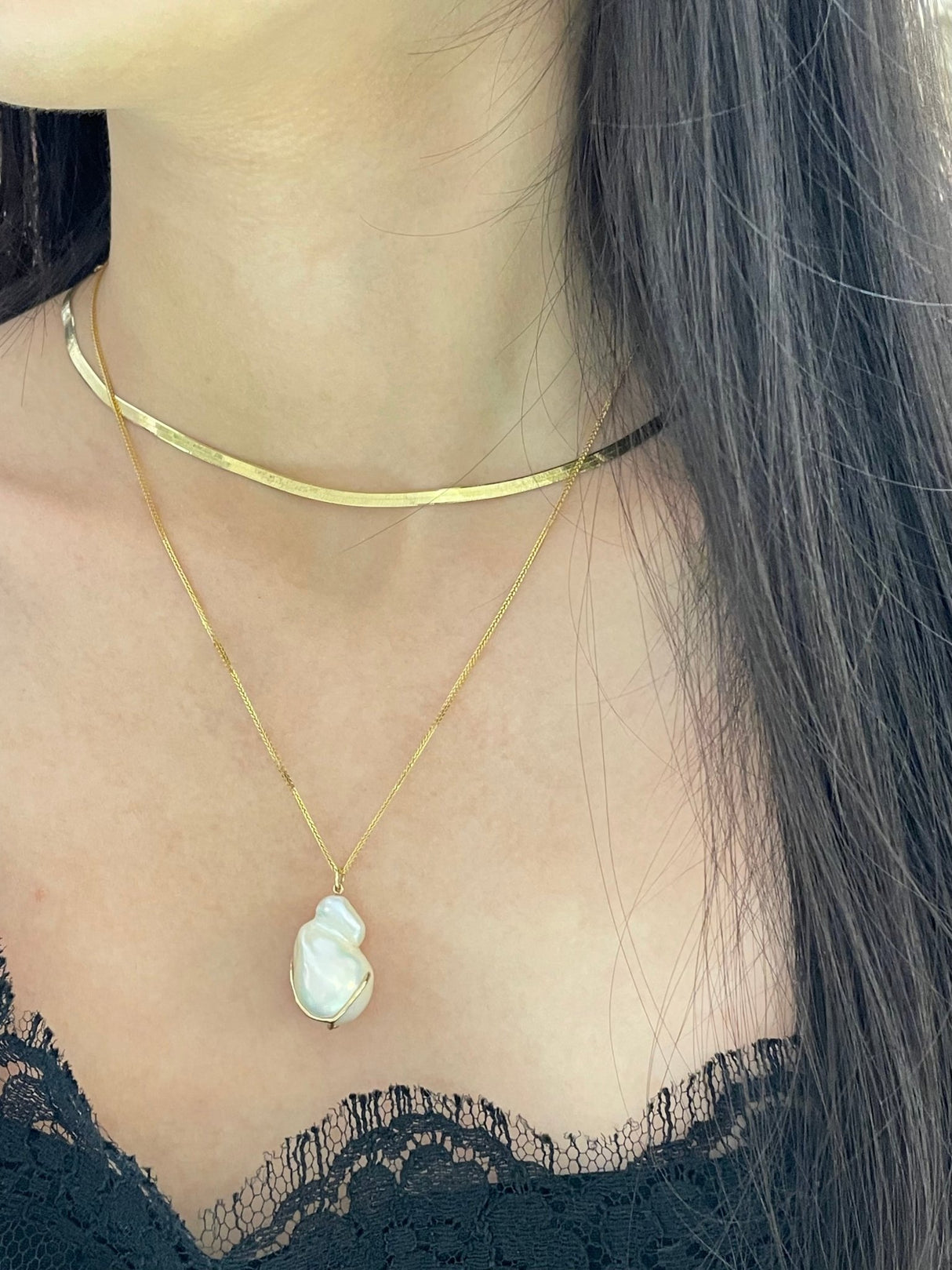 Kintsugi Pearl Necklace in 18k gold  handmade fine jewelry on model 2