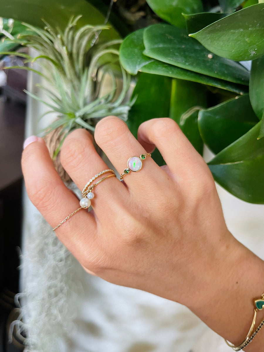 Opal & tsavorite EOS Chain Ring