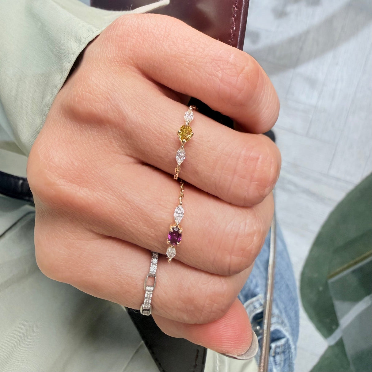 Orange Diamond Dream Weaver Chain Ring 18K Gold Stackable Ring on model 2