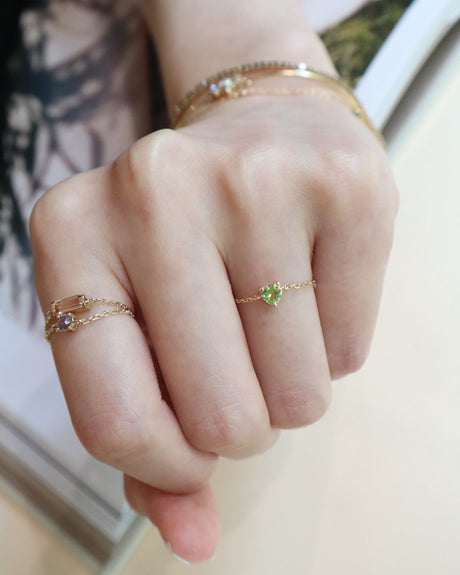 Peridot Heart Chain Ring 18K Stackable ring on model