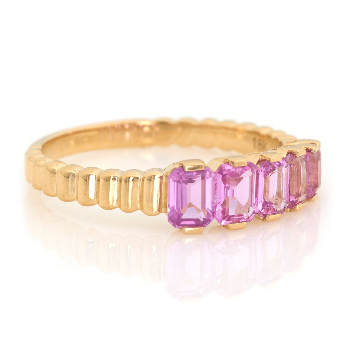 Pink Sapphire Crescendo Ring (Vertical) 18k gold engagement ring side view
