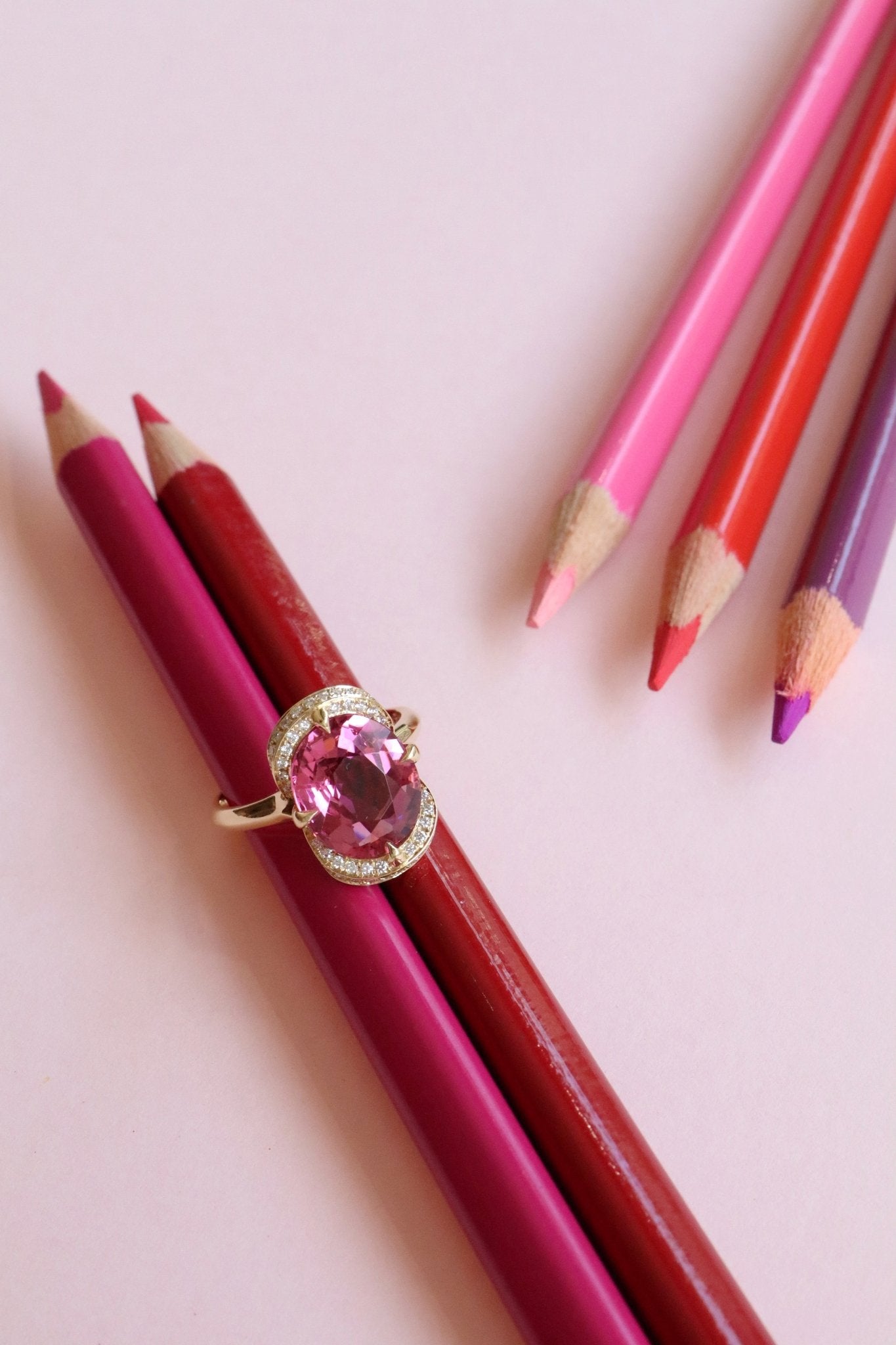 Pink tourmaline Aurora Supreme Ring 18k gold engagement ring on model 4