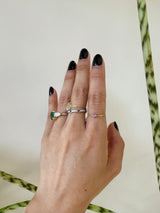 Purple Pink Diamond Dot Chain Ring 18k gold Stackable ring on model