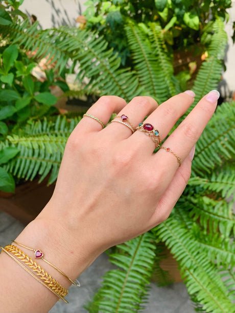 Rubellite & Indicolite Eos Chain Ring 18k gold Stackable ring on model