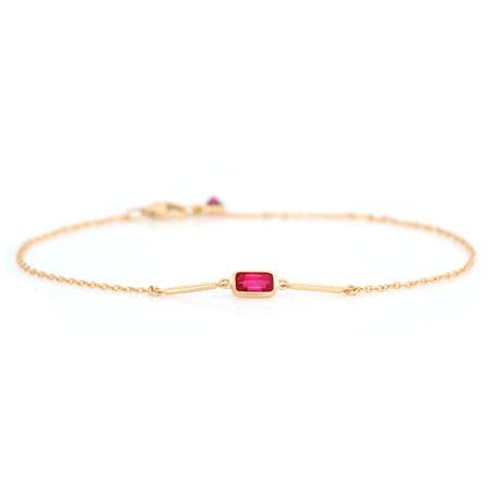 Ruby_Baguette_Bar_Bracelet_18k_gold_stackable_design