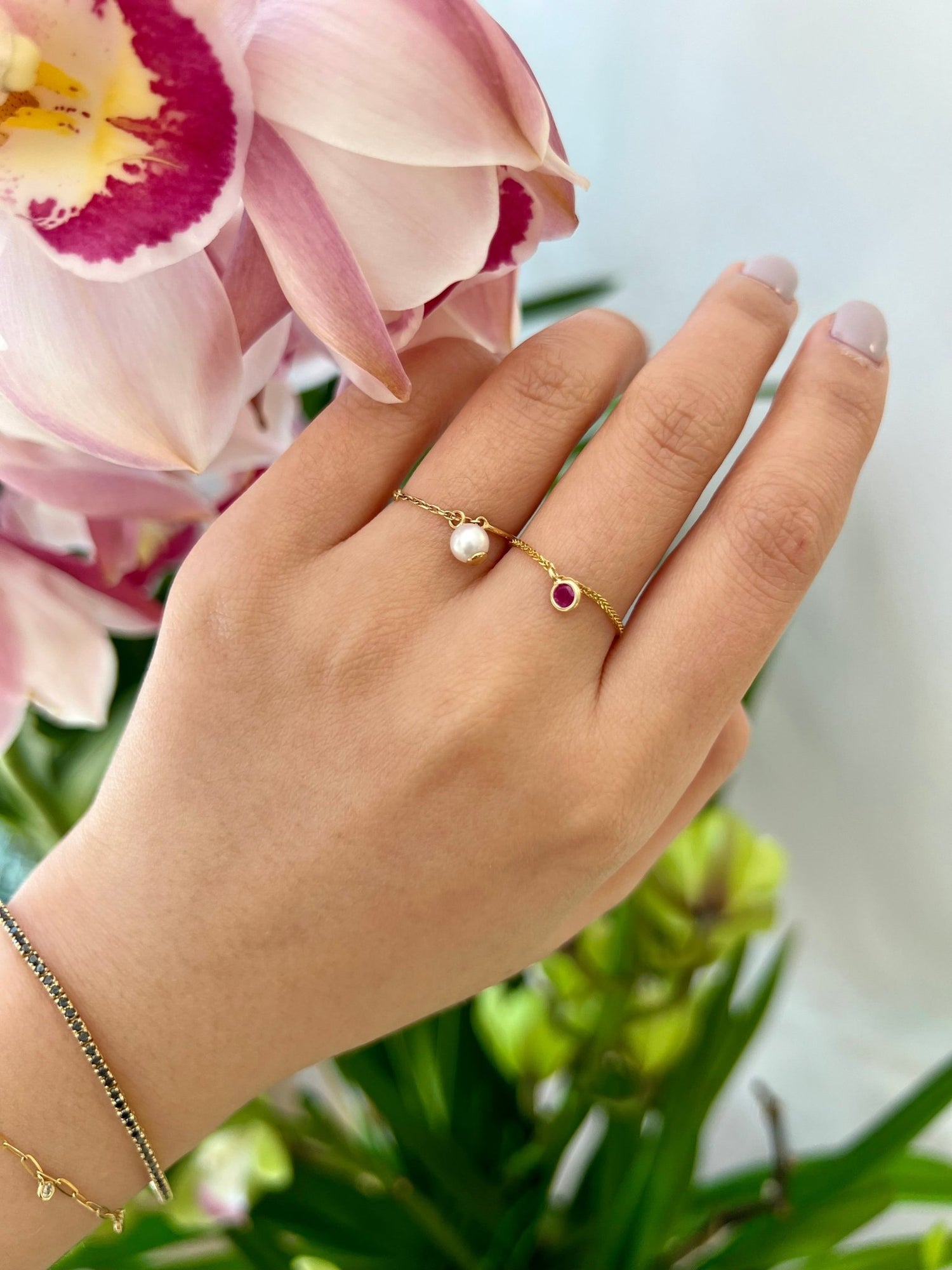 Ruby Drop Chain Ring 18k gold Stackable ring on model