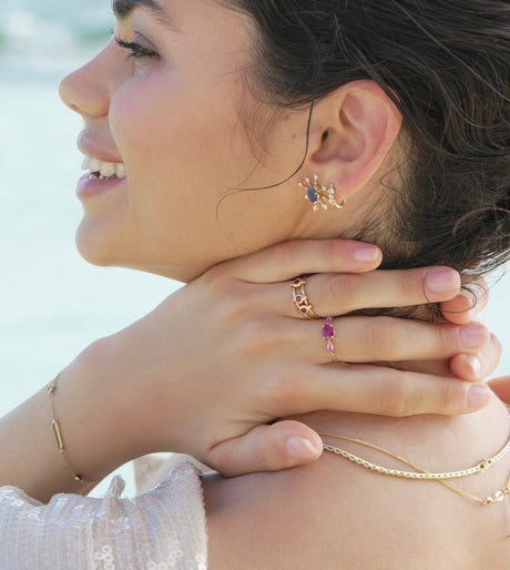 Ruby & Pink Sapphire Chain Ring 18k gold Stackable ring on model