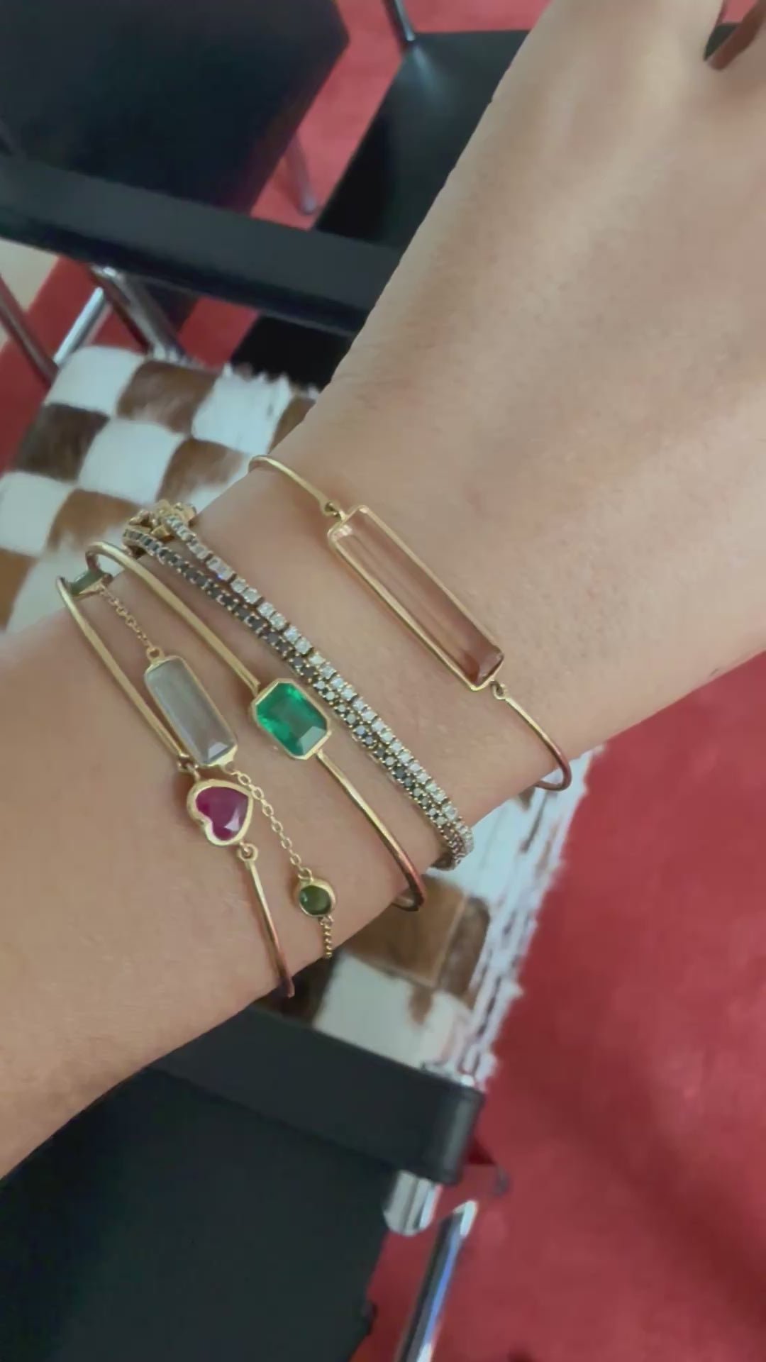 Emerald linear bangle 18k gold Stackable design 