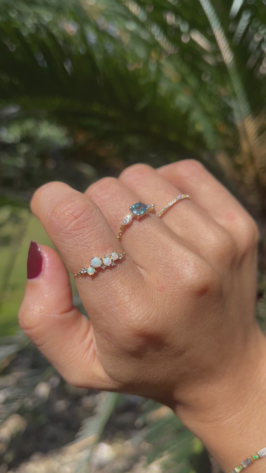 Ceylon Parti Sapphire & Diamond Dream Weaver Chain Ring