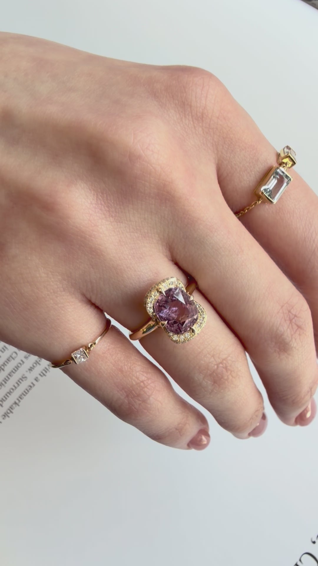 Lavender_Spinel_Aurora_ring_18K_gold_engagement_ring_4