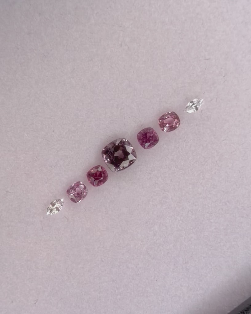 No.5 Spinel (1.89cts) & Diamond (0.11ct) Compass Bangle