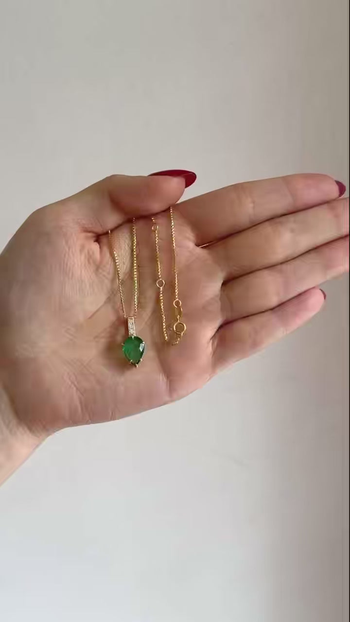 Emerald Pendant ( with 3 Diamond ) 18k gold stackable design