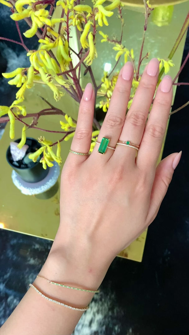 Emerald Bezel Set Infinity Ring 18k gold stackable ring