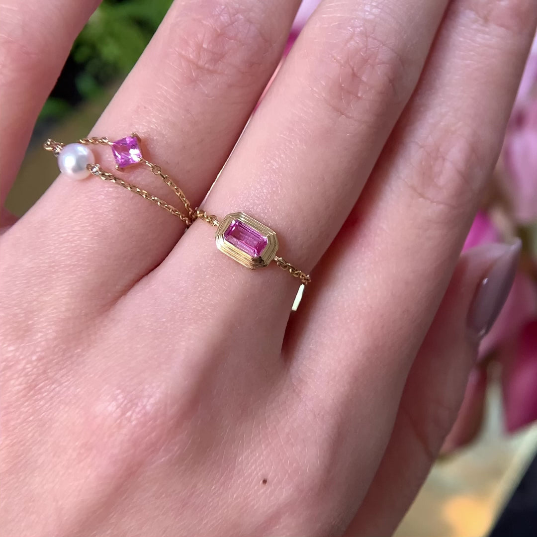 Pink Sapphire Frame Chain Ring