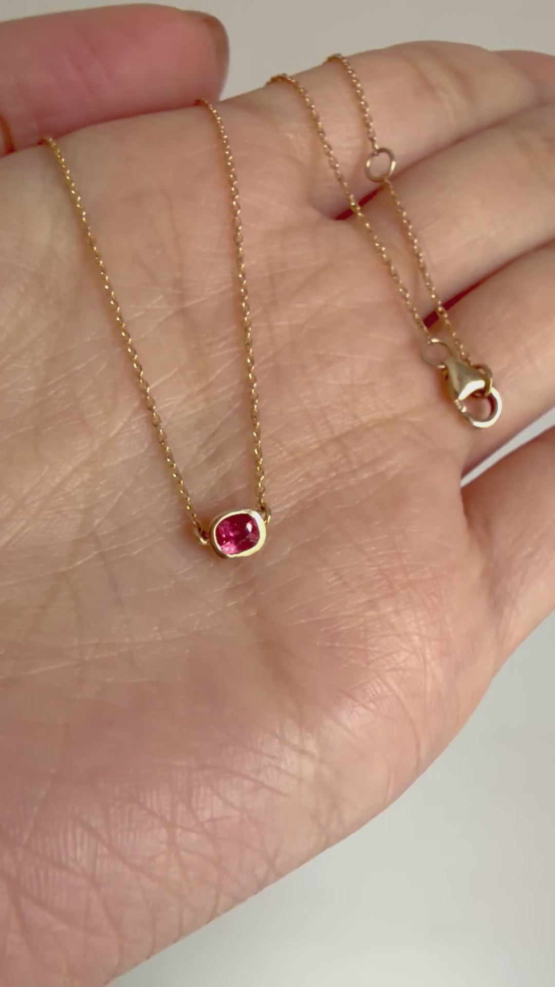 Jedi_Spinel_Petite_Button_Necklace_Orange_18K_gold_handmade_fine_jewelry_4