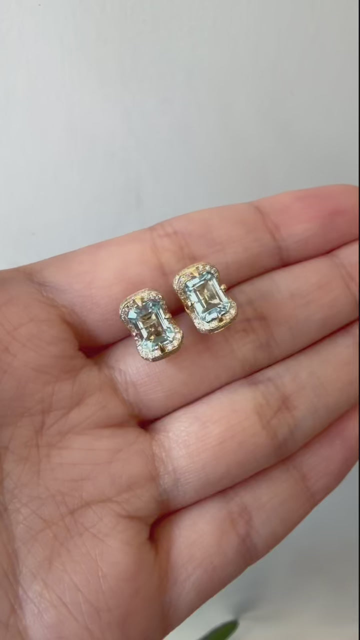 Aquamarine_Aurora_Studs_18K_gold_Handmade_fine_jewelry_4