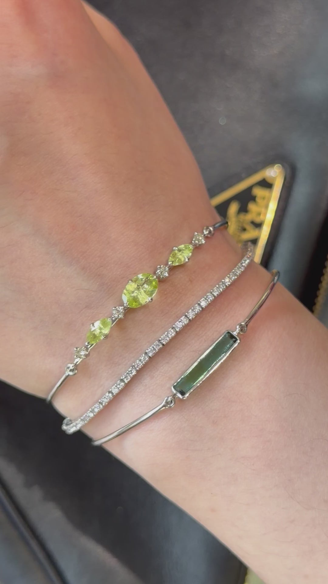 Vivid_Yellow_Chrysoberyl_Platinum_Compass_Bangle_18k_gold_stackable_design_3