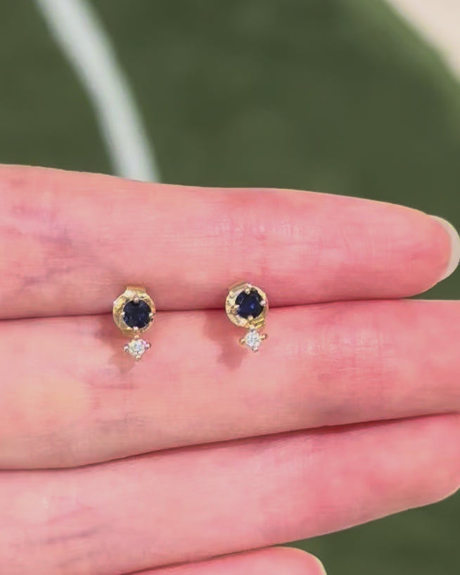 Sapphire_Diamond_Dot_Stud_Pairs_14K_gold_handmade_fine_jewelry_video
