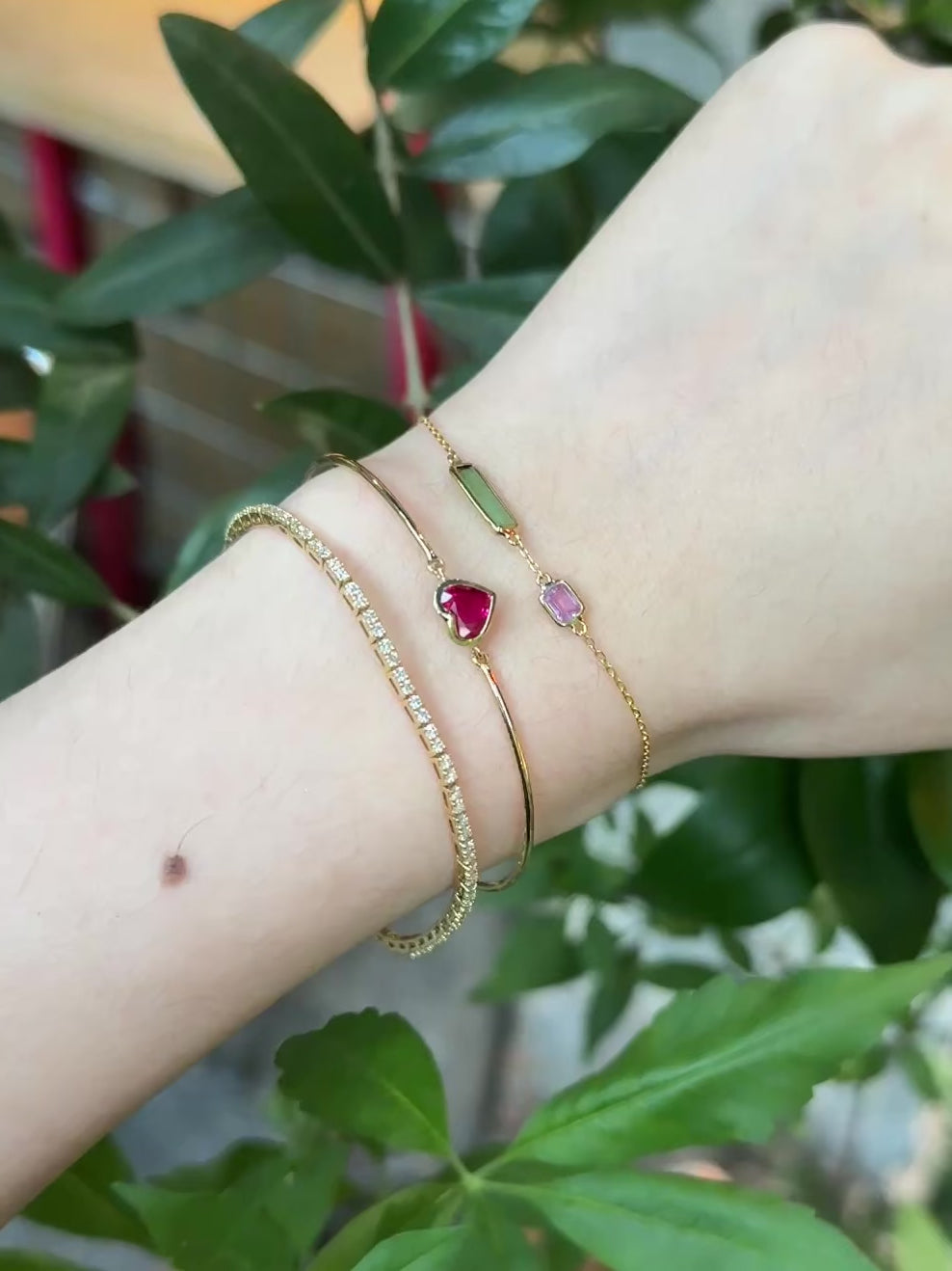 Ruby Heart Supreme Bangle 18k gold Stackable design