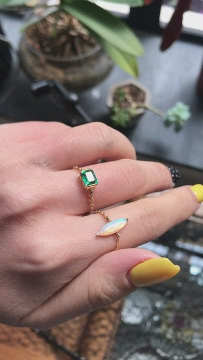 Emerald Supreme Chain Ring