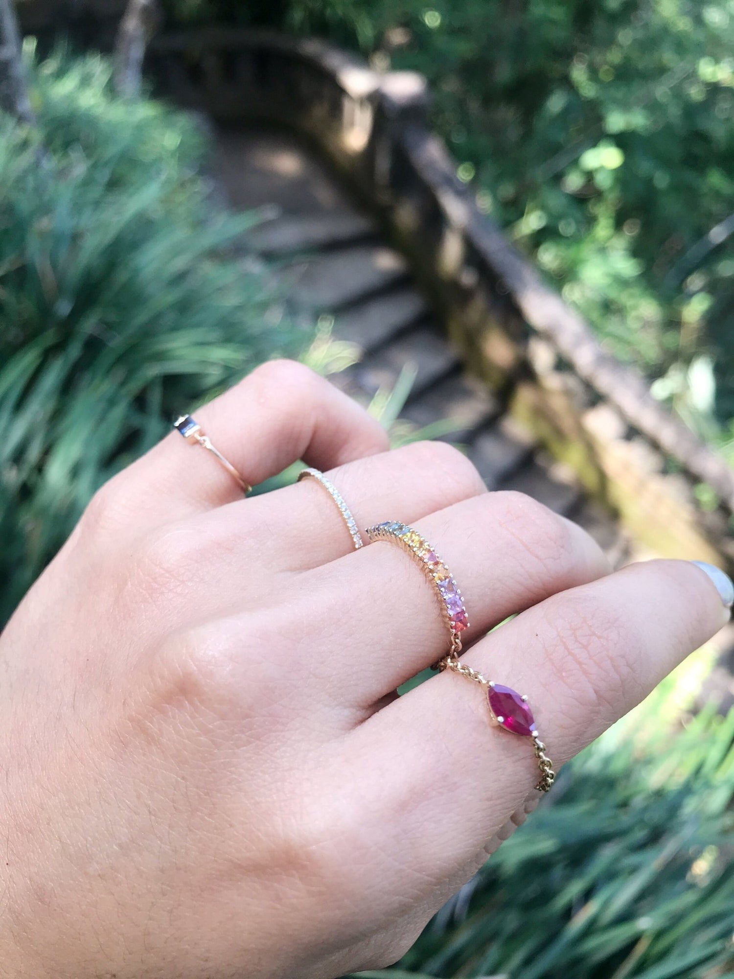 Sapphire Rainbow Bar Chain Ring 14k gold Stackable ring on model 